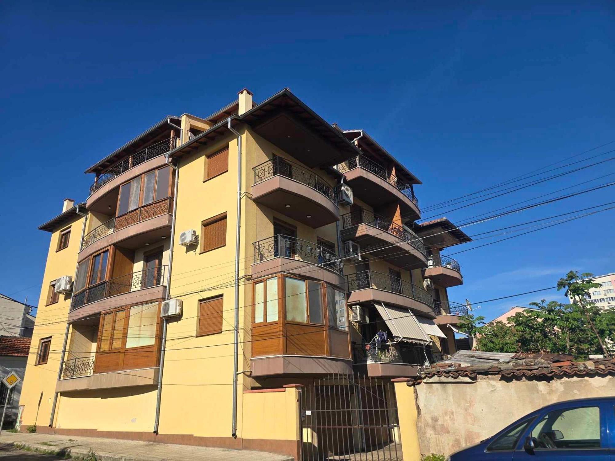 Luxury City Centre Appartment Iva Sliwen Zewnętrze zdjęcie